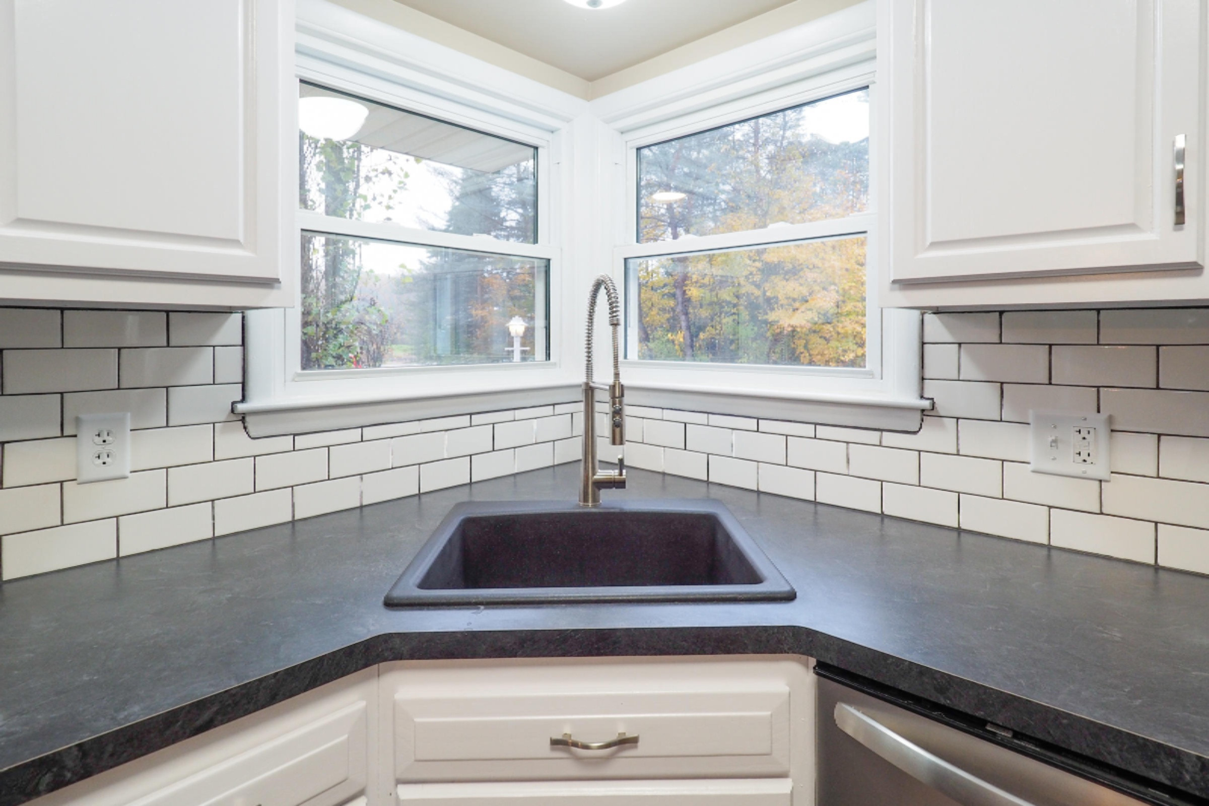 8064 Ravine Road Kalamazoo, MI 49009 - Photo 9 of 23 8064 Ravine Rd-109