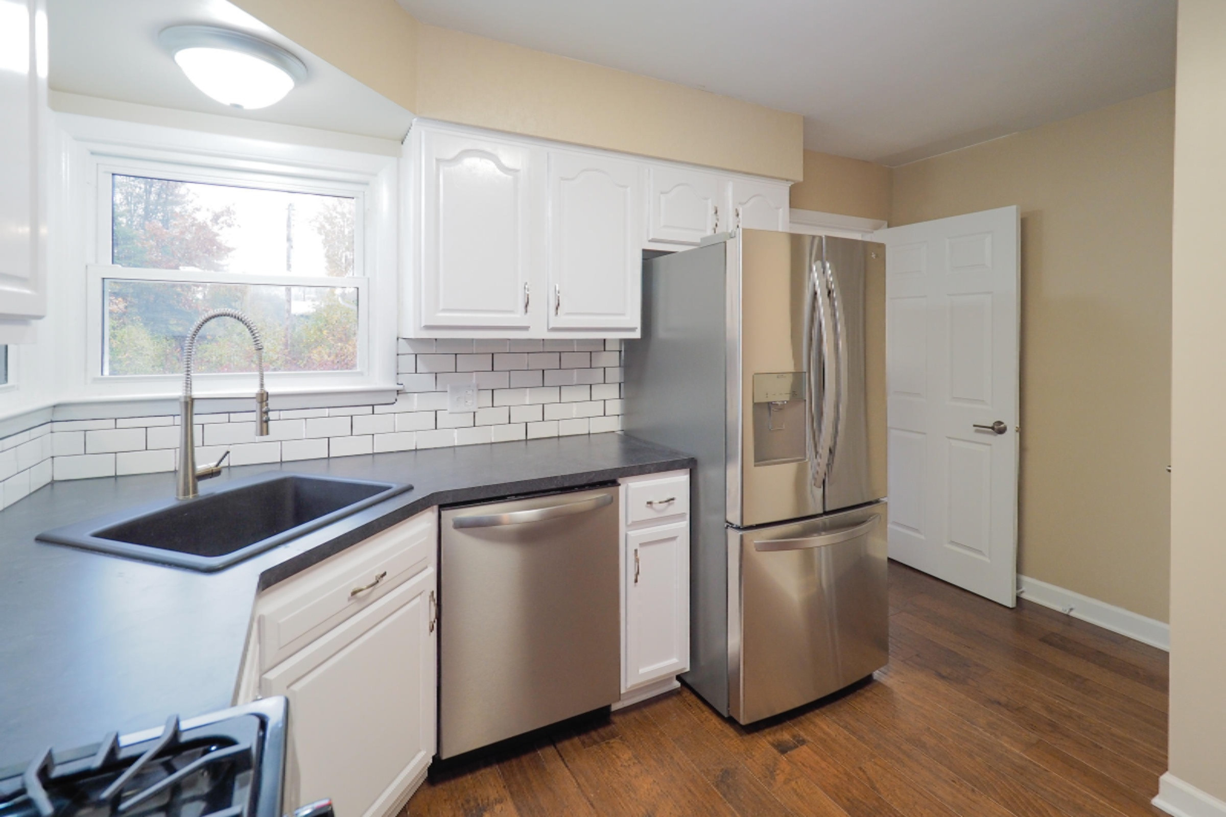 8064 Ravine Road Kalamazoo, MI 49009 - Photo 10 of 23 8064 Ravine Rd-110
