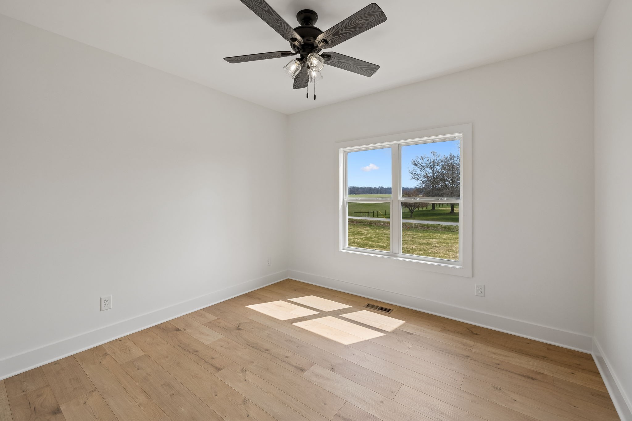 4083 Long Creek Road Lafayette, TN 37083 - Photo 15 of 36