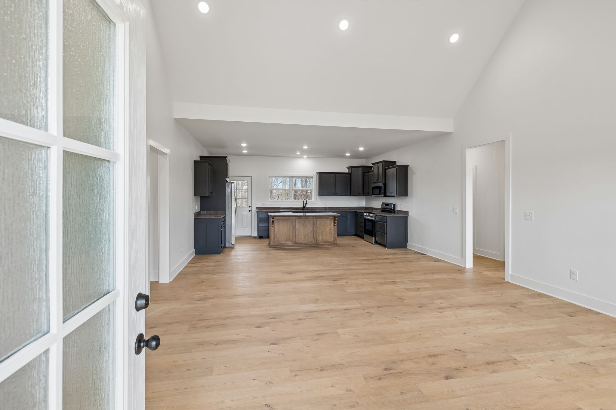 4083 Long Creek Road Lafayette, TN 37083 - Photo 5 of 36