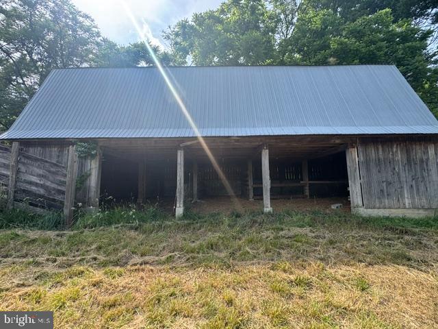 179 Rooney Road Hedgesville, WV 25427 - Photo 2 of 5