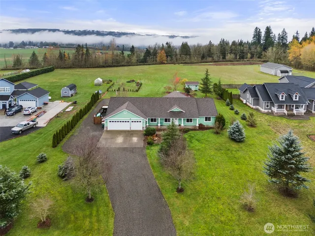 $685,000 | 109 View Point Drive, Salkum, WA 98582