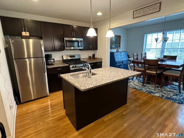 $3,100 | 502 Copper Square Drive, Unit 502, Bethel, CT 06801