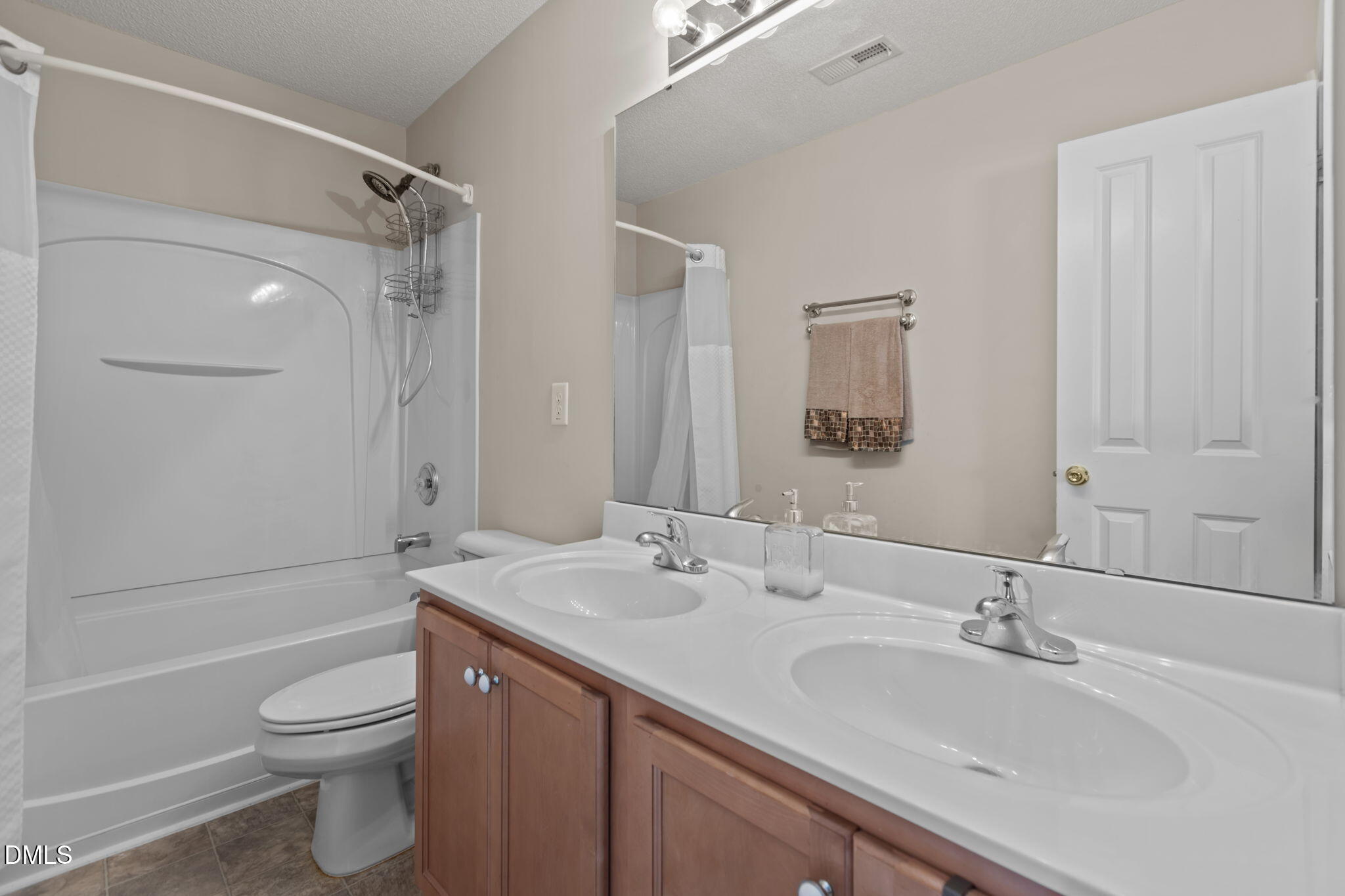 6839 Harter Court Raleigh, NC 27610 - Photo 35 of 54 35-web-or-mls-2N6A7563