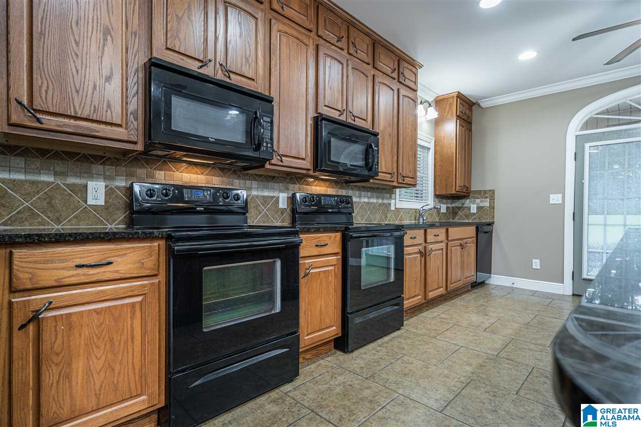 90 Cyprus Circle Sylacauga, AL 35151 - Photo 7 of 49