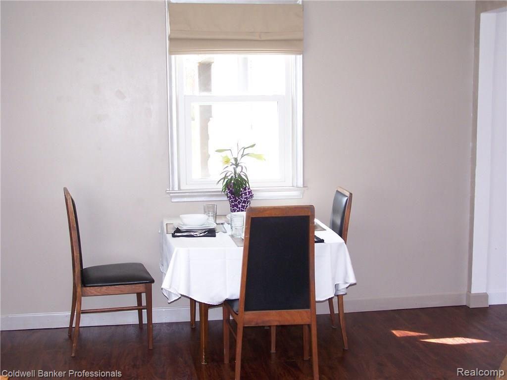 186 West Wattles Road Troy, MI 48098 - Photo 7 of 23 Breakfast Room