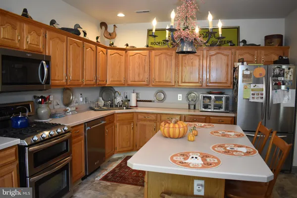 $499,999 | 19 Grand Banks Circle, Marlton, NJ 08053