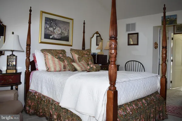 $499,999 | 19 Grand Banks Circle, Marlton, NJ 08053