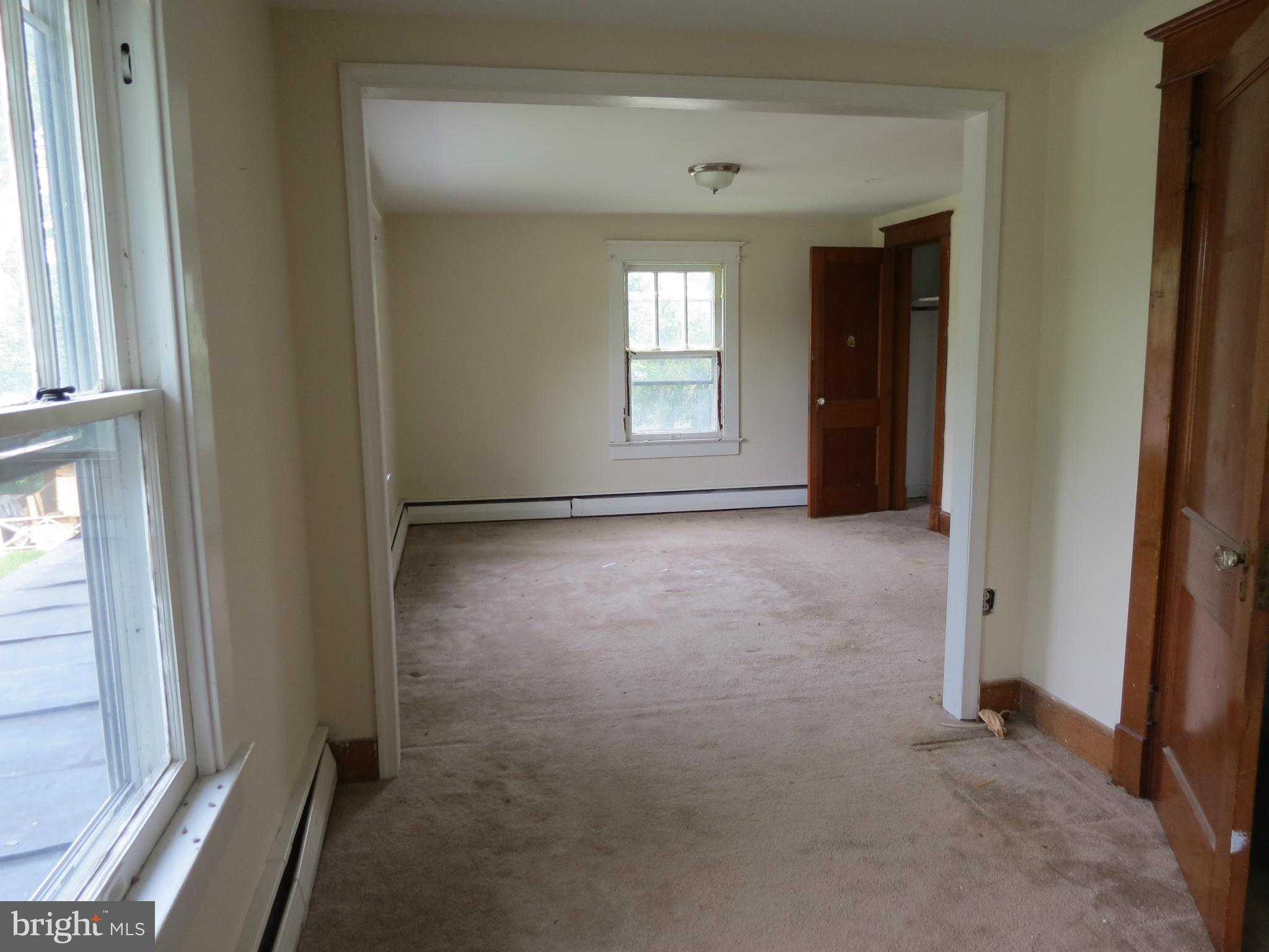 27609 Ridge Road Damascus, MD 20872 - Photo 15 of 29 Bedroom 1