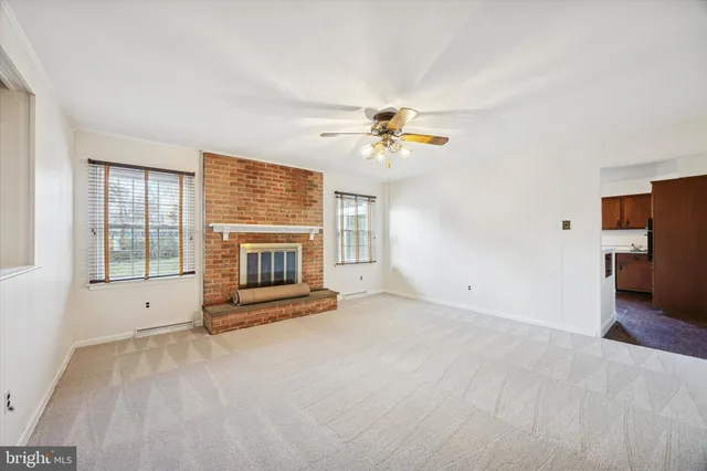 $525,000 | 2710 East Lansdowne Drive, Wilmington, DE 19810