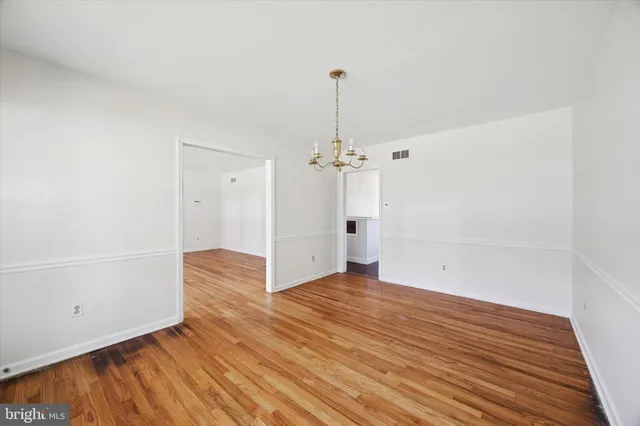 $525,000 | 2710 East Lansdowne Drive, Wilmington, DE 19810