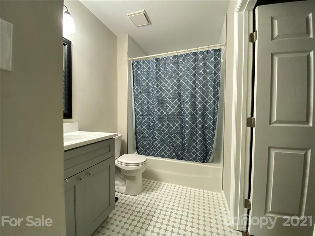 8210 Wynnview Road Indian Trail, NC 28079 - Photo 9 of 20 Gallery Image 9
