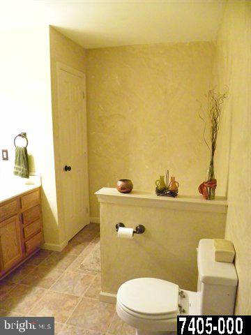 2975 Rainbow Road Dover, PA 17315 - Photo 10 of 25 Gallery Image 10