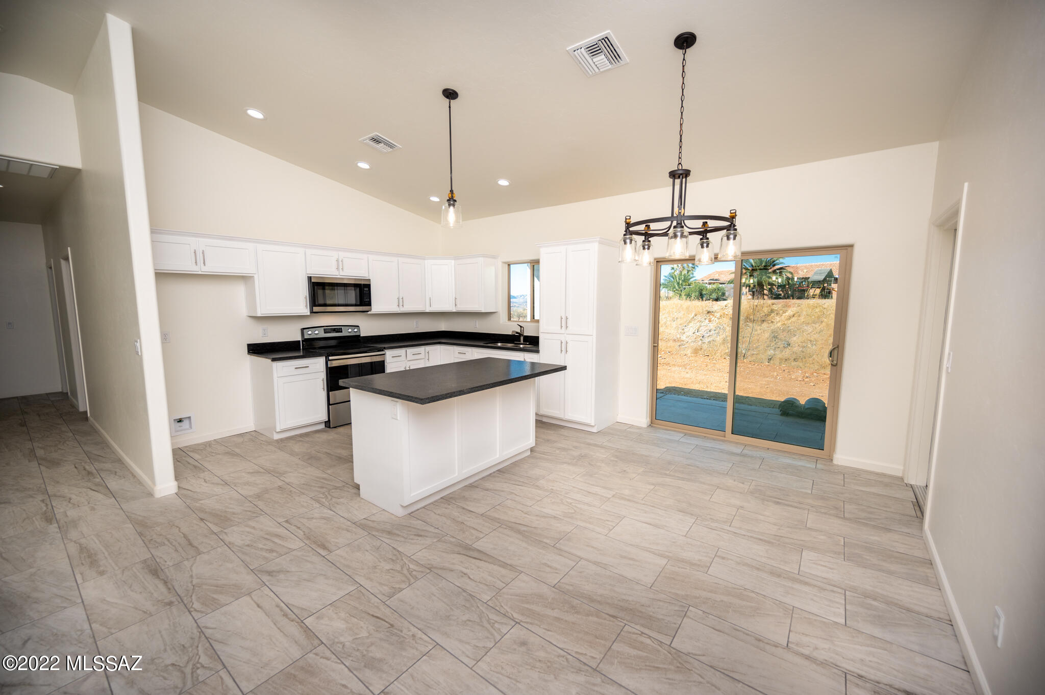 406 Calle Pegaso, Unit 3 Rio Rico, AZ 85648 - Photo 23 of 25 Under construction, picture from the same model that has been sold.