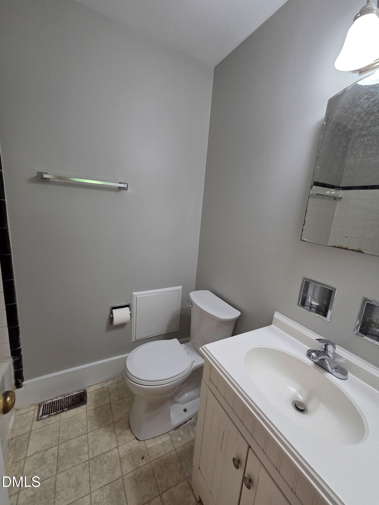 3428 Wade Avenue Raleigh, NC 27607 - Photo 25 of 33 20260615_141310
