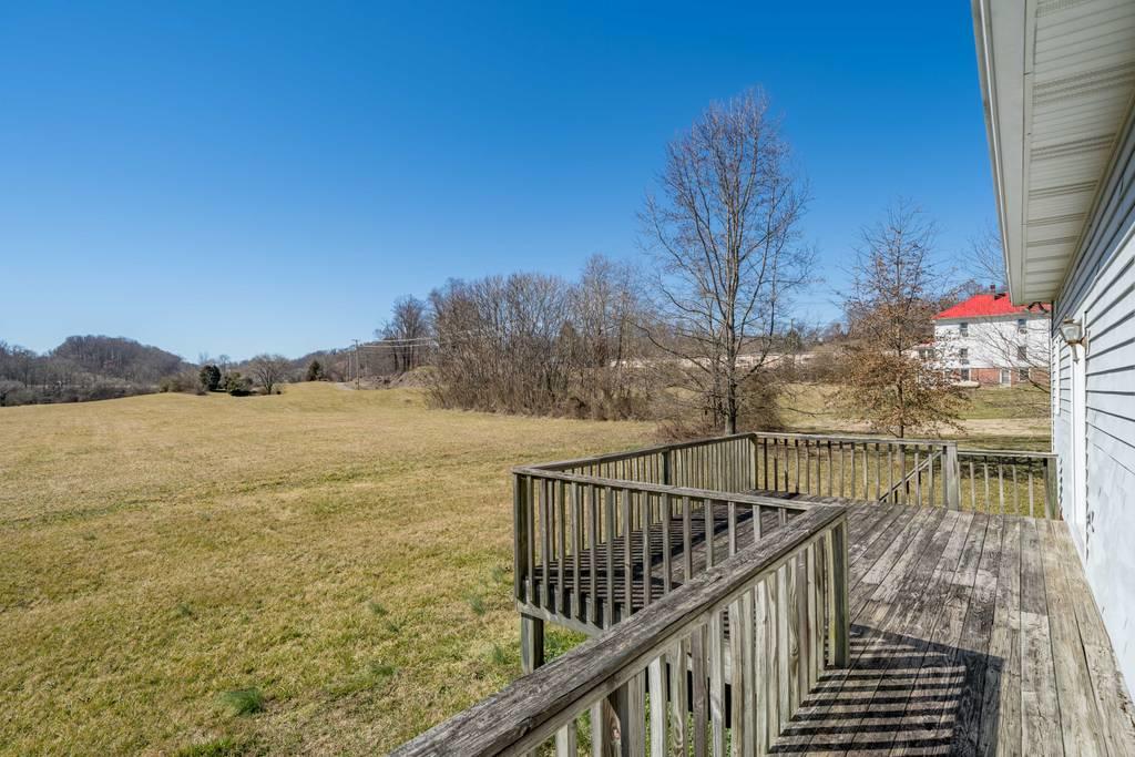 621 Fordtown Road Kingsport, TN 37663 - Photo 39 of 70 621 Fordtown Road (39 of 70)