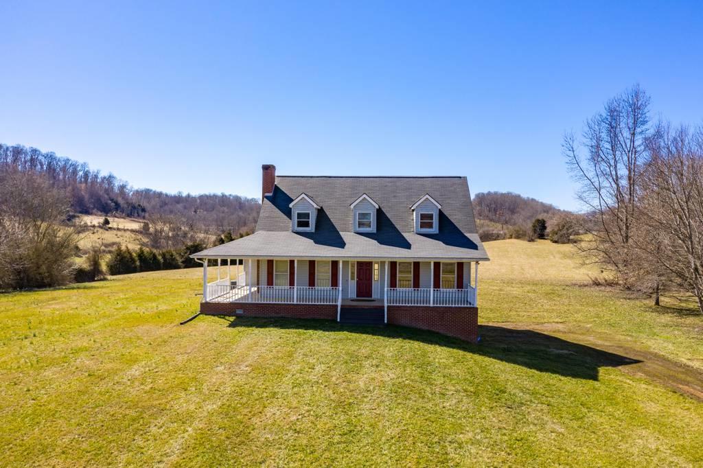 621 Fordtown Road Kingsport, TN 37663 - Photo 10 of 70 621 Fordtown Road (1 of 70)