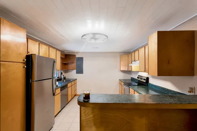 $575,000 | 7464 Harrington Place, Lyles, TN 37098