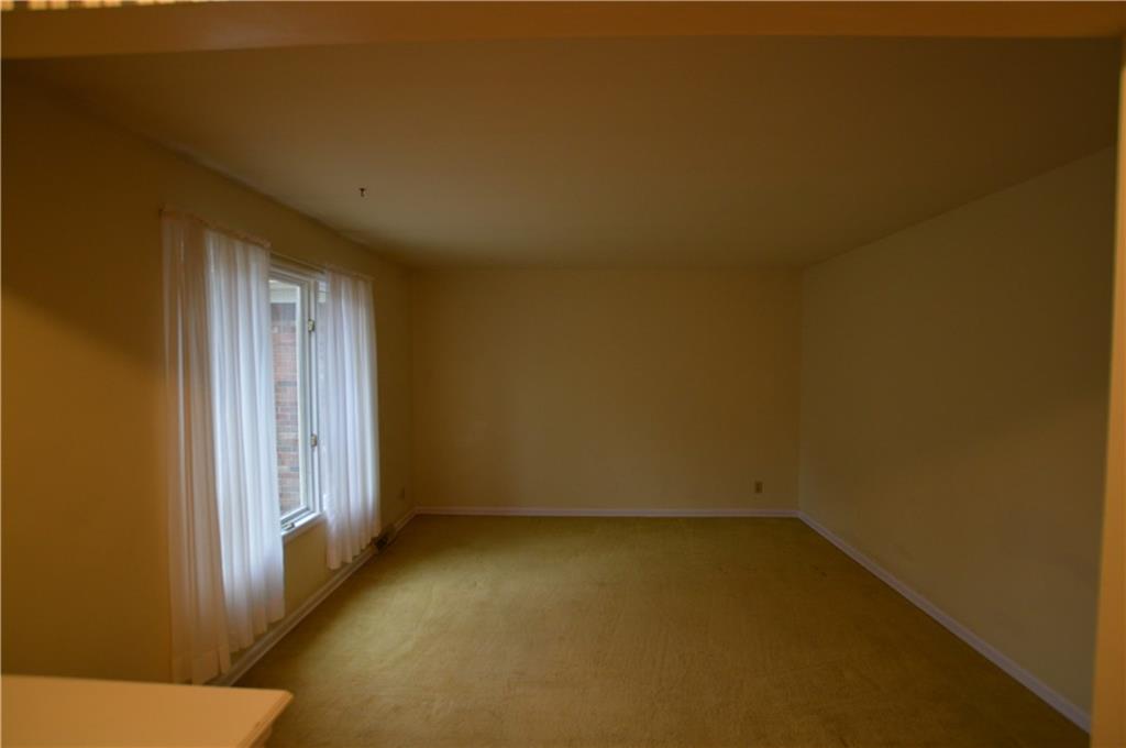 262 North Raceway Road Indianapolis, IN 46234 - Photo 5 of 24 Gallery Image 5