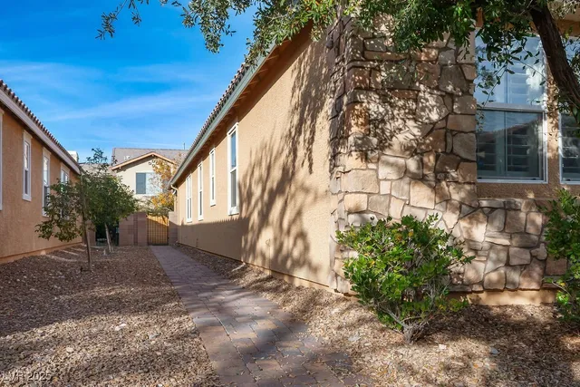 $550,000 | 3128 Giverny Bridge Avenue, Henderson, NV 89044