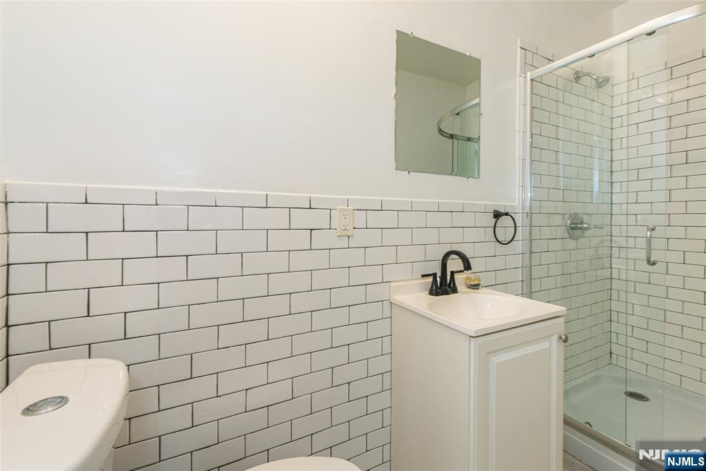 145 Alexander Street Newark, NJ 07106 - Photo 12 of 20
