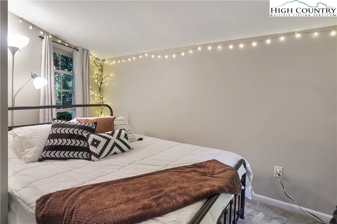 560 Laurel Ridge Banner Elk, NC 28604 - Photo 16 of 33