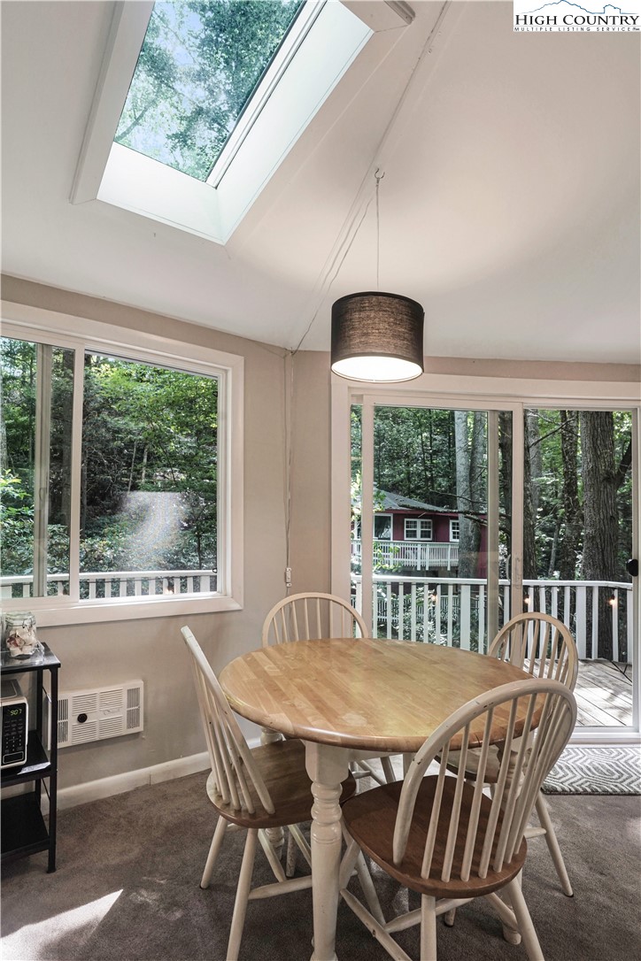 560 Laurel Ridge Banner Elk, NC 28604 - Photo 20 of 33