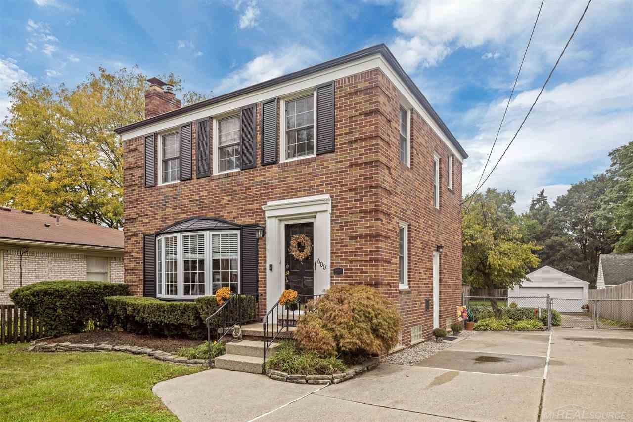 600 Vernier Road Grosse Pointe, MI 48236 - Photo 3 of 27 50057546-2.JPG