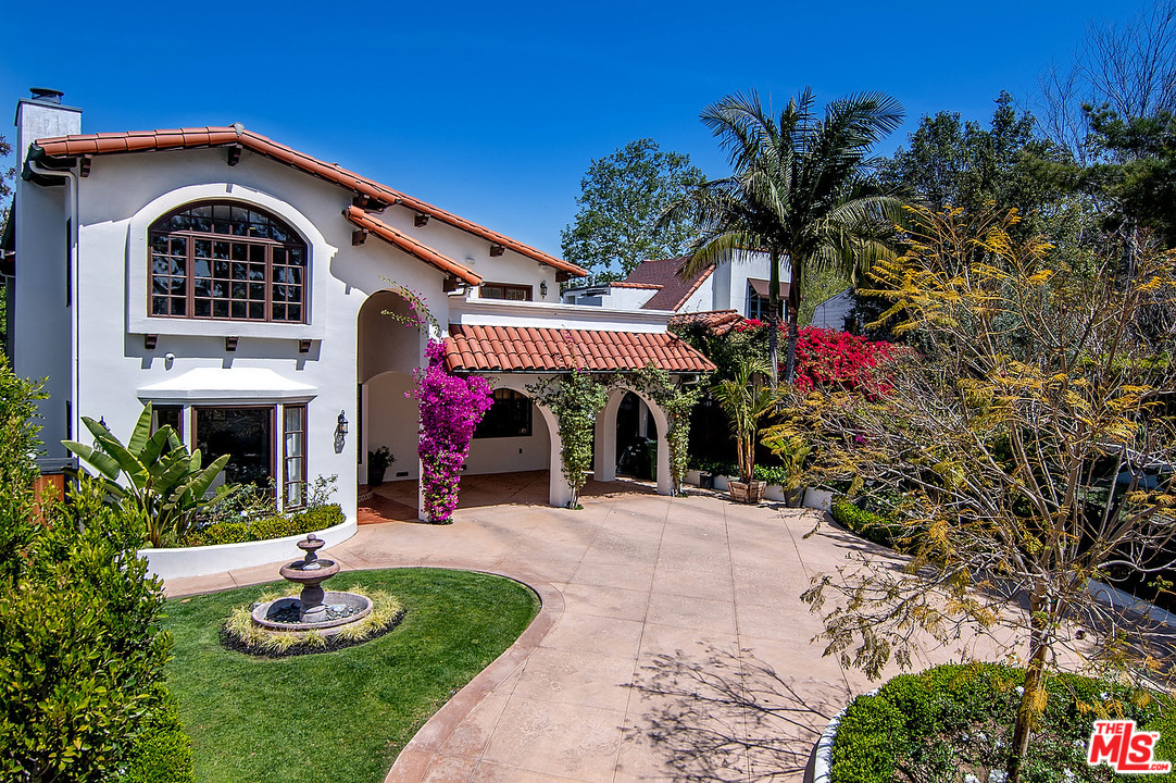 10367 Cheviot Drive, Los Angeles, CA 90064 Compass