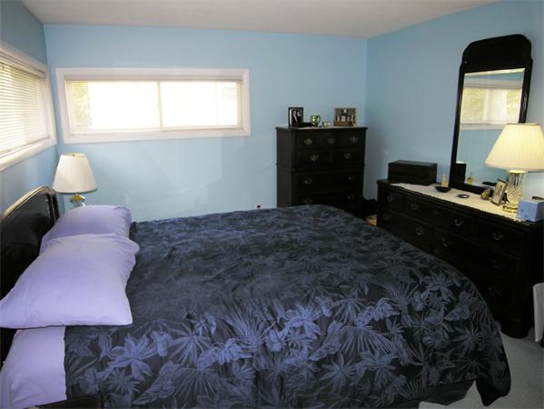 18 Hollow Ridge Road Needham, MA 02494 - Photo 12 of 22 Gallery Image 12
