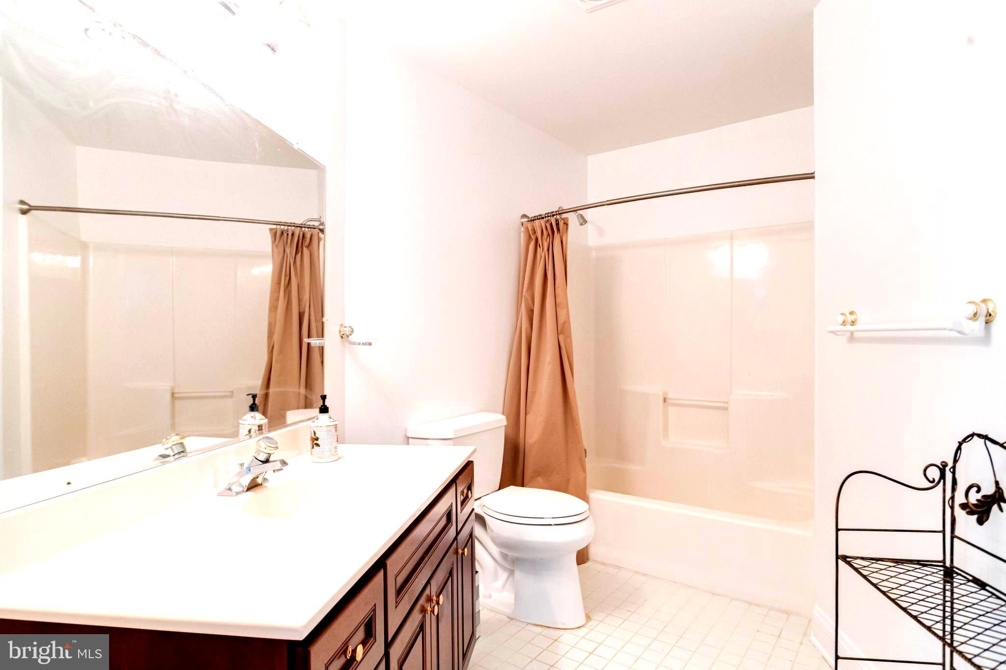 1432 Shore Road Baltimore, MD 21220 - Photo 35 of 63