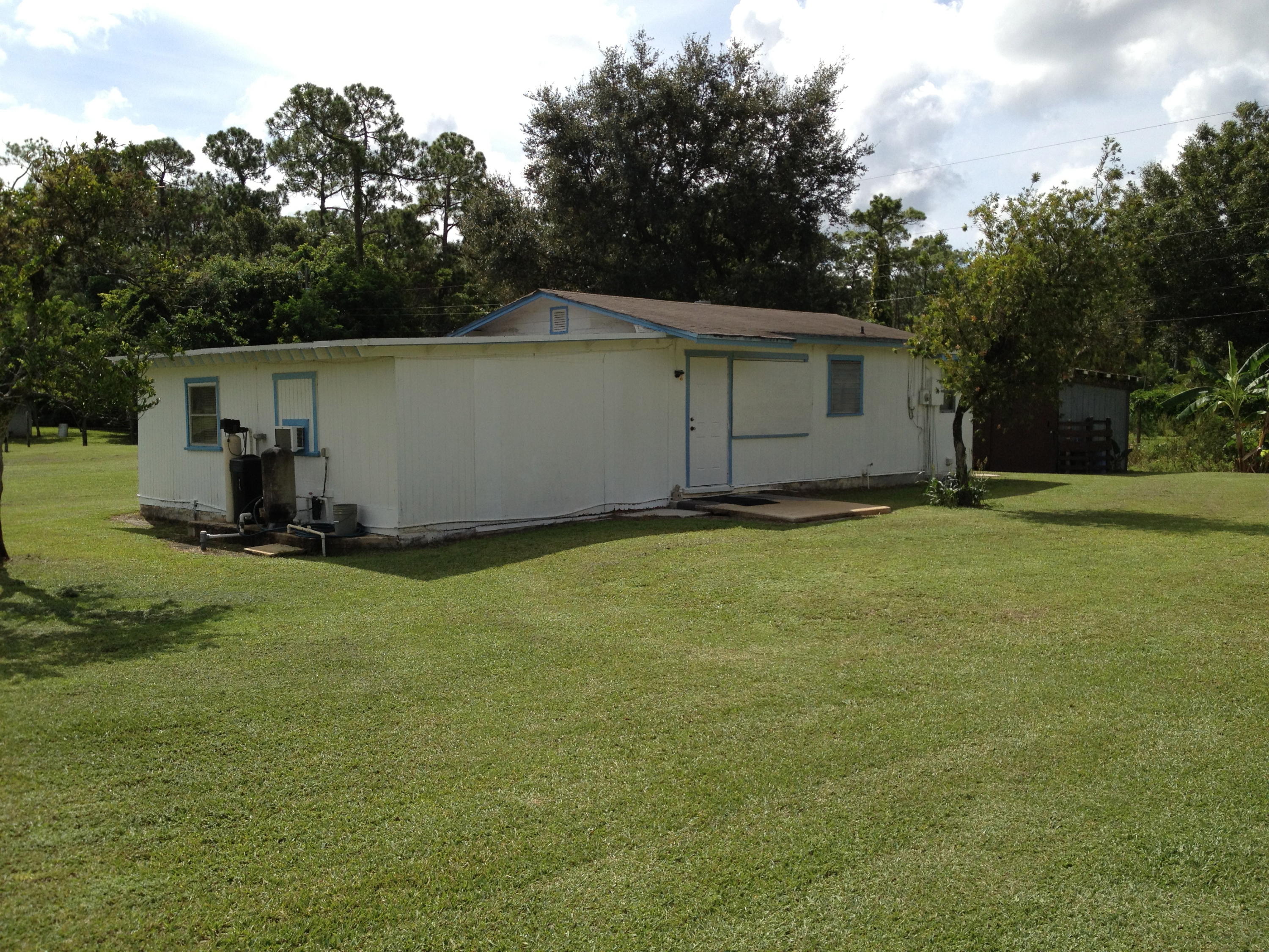 2246 E Road Loxahatchee Groves, FL 33470 - Photo 3 of 27 IMG_4927