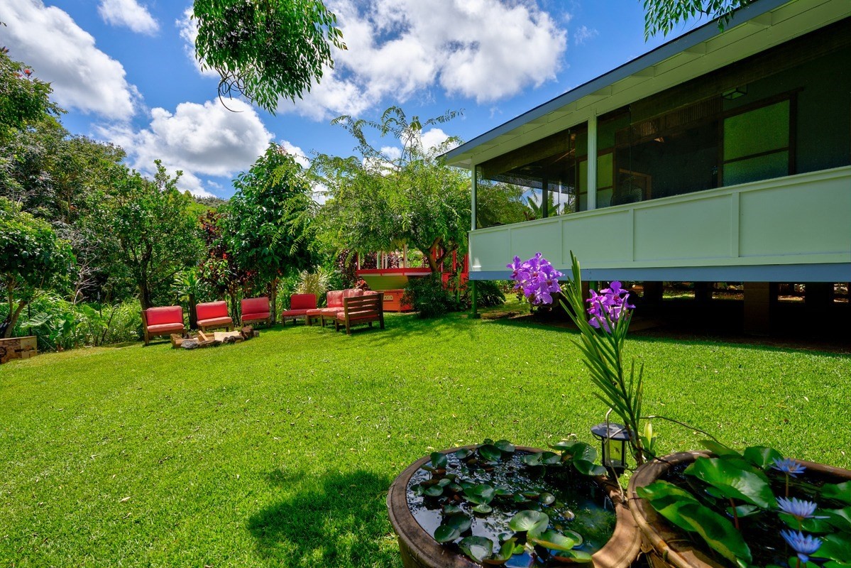 4680 Apopo Road Kapaa, HI 96746 - Photo 5 of 20 a front view of a house with a yard