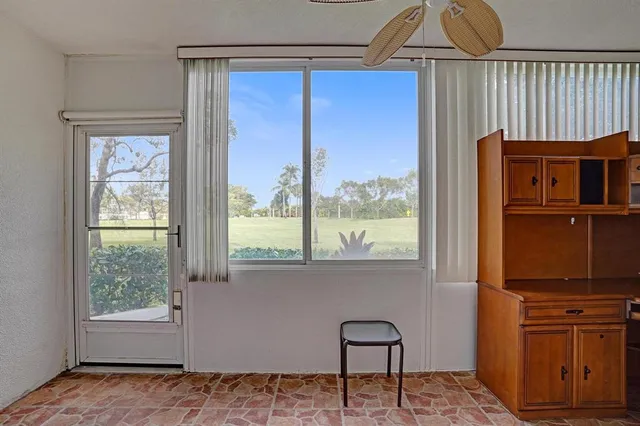 a view of a livingroom with furniture