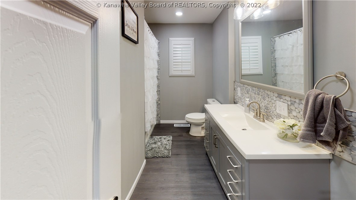 702 South Ritchie Avenue Ravenswood, WV 26164 - Photo 13 of 22 Gallery Image 13
