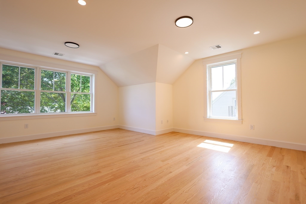 8 Bellmore Road Framingham, MA 01702 - Photo 25 of 35