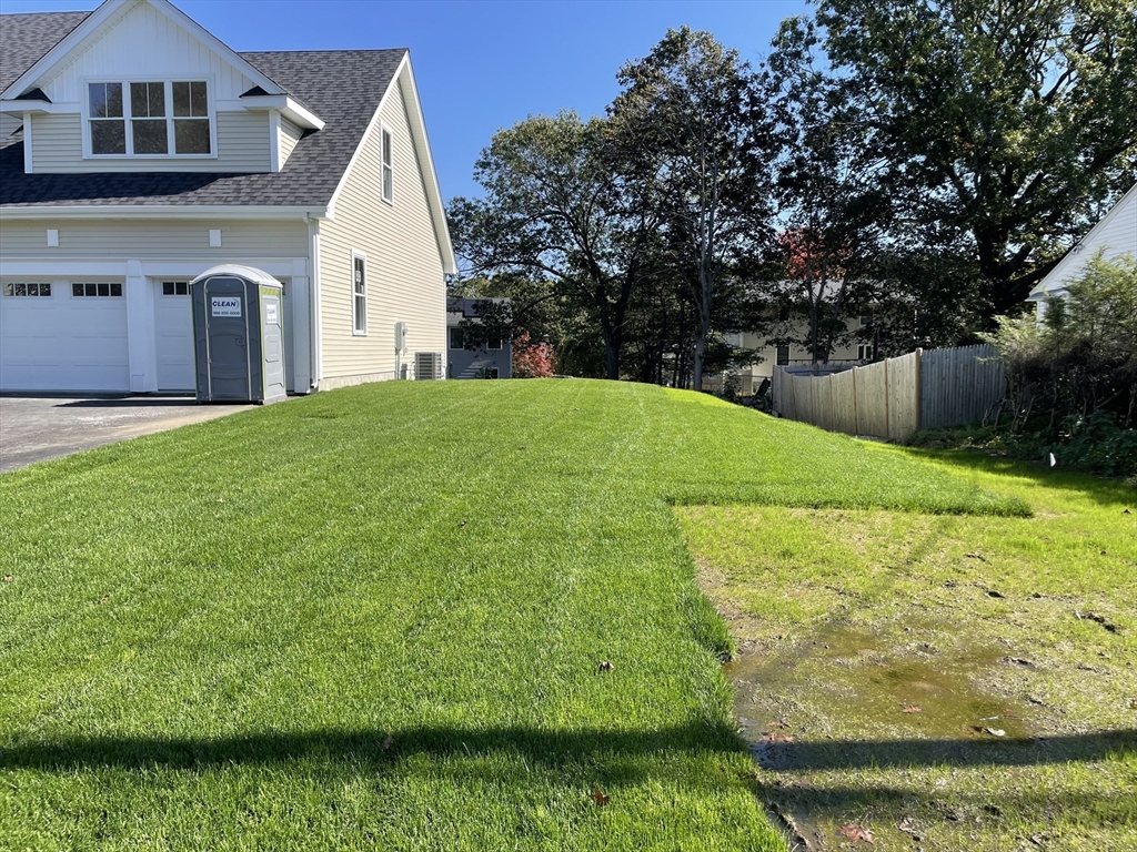 8 Bellmore Road Framingham, MA 01702 - Photo 7 of 35