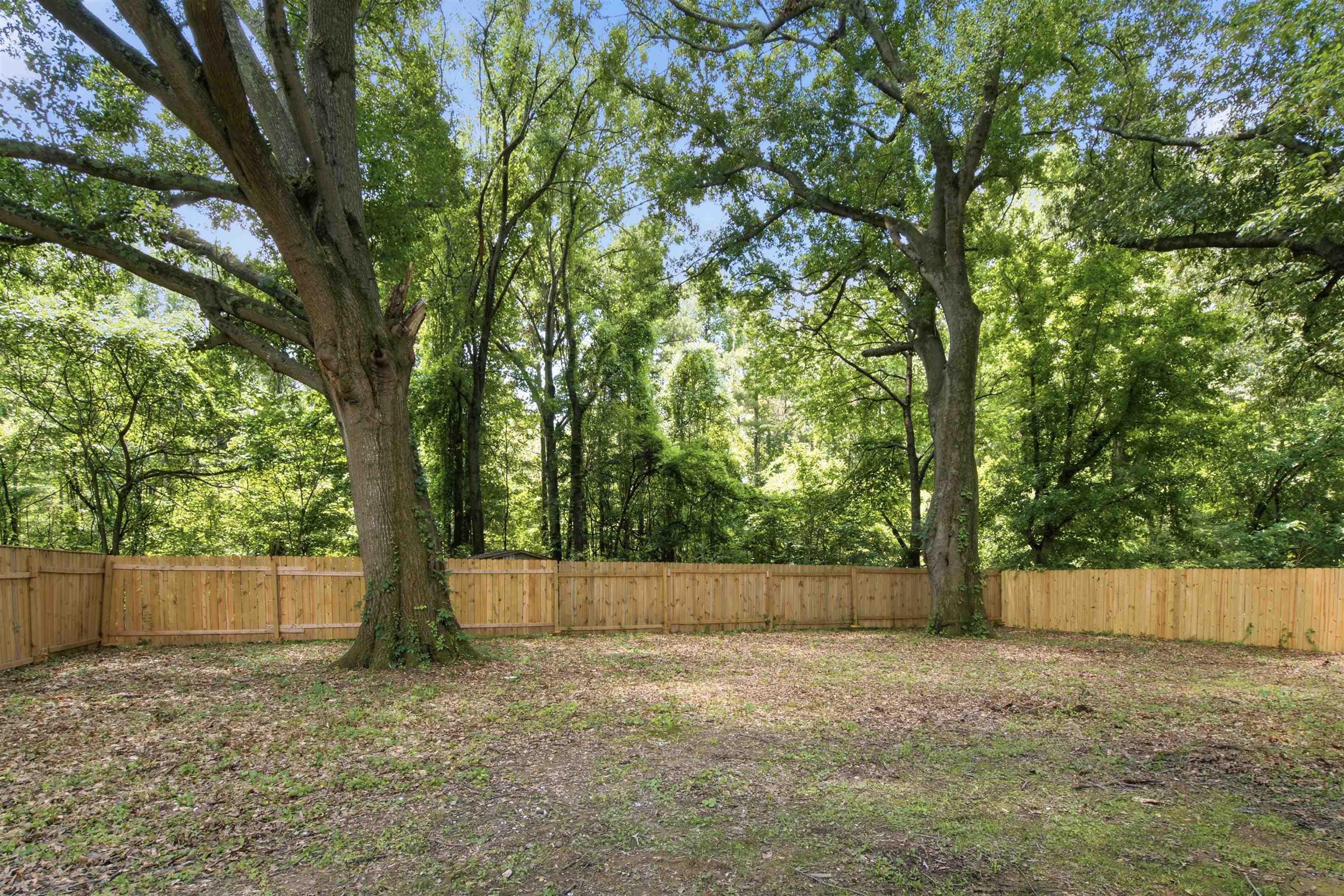 1107 West Raines Road Memphis, TN 38109 - Photo 13 of 13