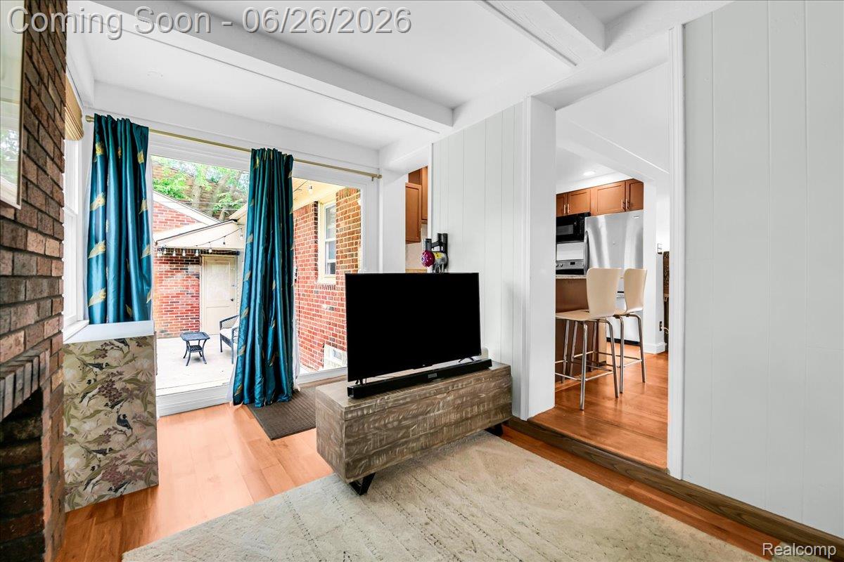 1179 Hampton Road Grosse Pointe, MI 48236 - Photo 13 of 37 15-1179 Hampton Rd_14.jpg