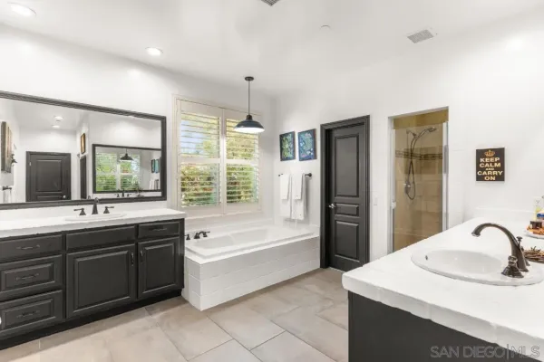 $1,350,000 | 1195 Via Encinos Drive, Fallbrook, CA 92028