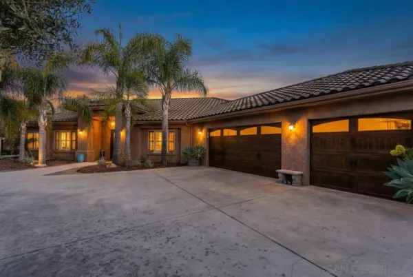 $1,350,000 | 1195 Via Encinos Drive, Fallbrook, CA 92028