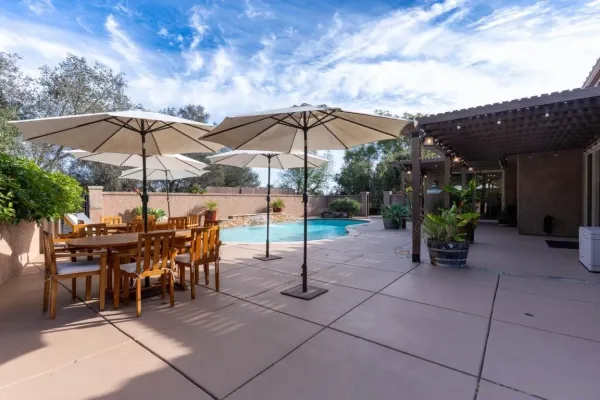 $1,350,000 | 1195 Via Encinos Drive, Fallbrook, CA 92028