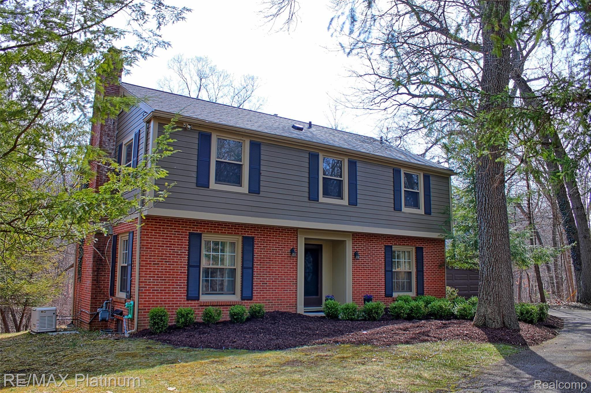 625 Spring Valley Road Ann Arbor, MI 48105 - Photo 1 of 75 LeftExtGenerator.jpg