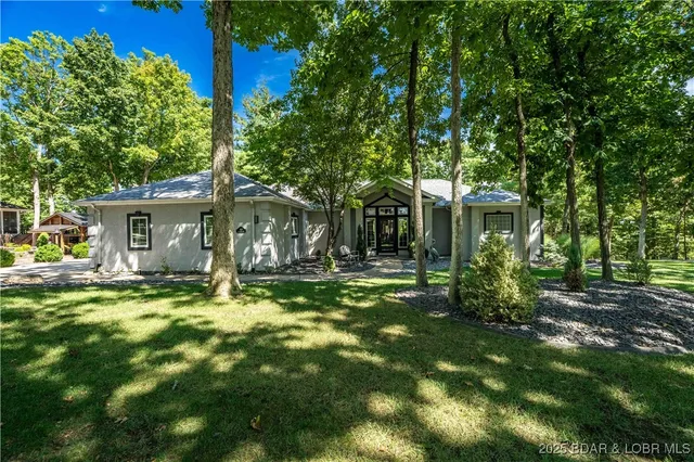 $720,000 | 407 Greystone Lane, Sunrise Beach, MO 65079