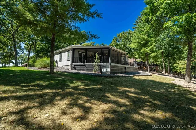 $720,000 | 407 Greystone Lane, Sunrise Beach, MO 65079