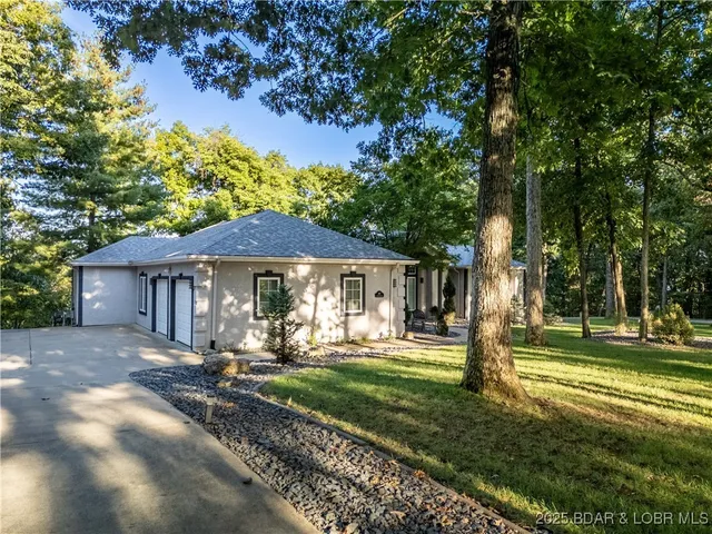$720,000 | 407 Greystone Lane, Sunrise Beach, MO 65079
