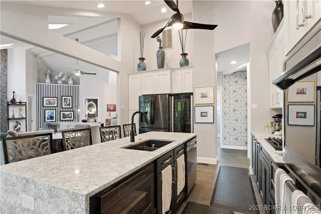 $720,000 | 407 Greystone Lane, Sunrise Beach, MO 65079