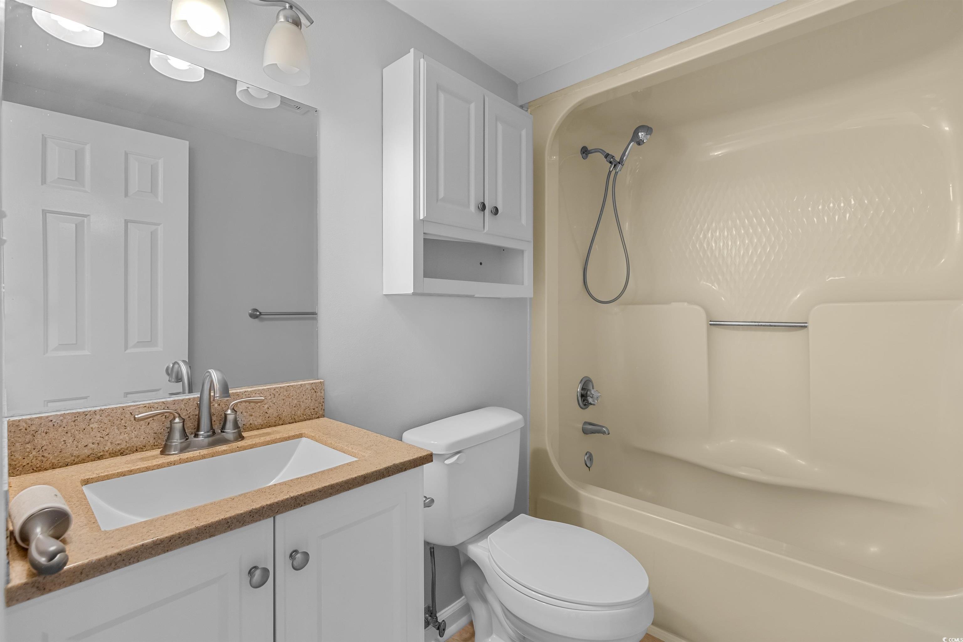 200 Deer Creek Road, Unit H Surfside Beach, SC 29575 - Photo 8 of 38 Gallery Image 8