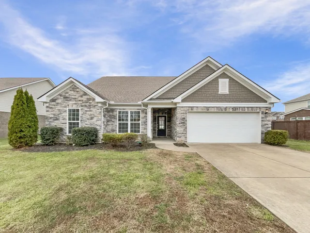 $656,000 | 4009 Compass Pointe Court, Thompson's Station, TN 37179