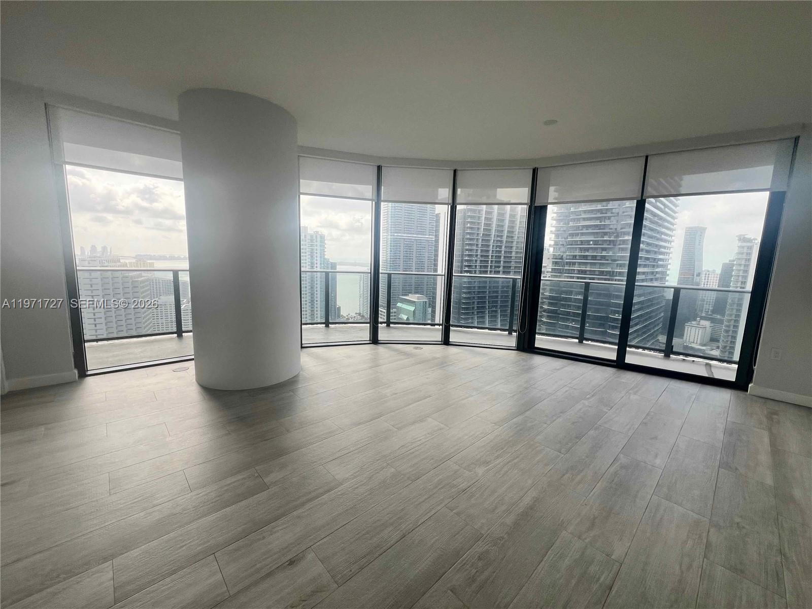 45 Southwest 9th Street, Unit 3703 Miami, FL 33130 - Photo 2 of 73 Photo 2